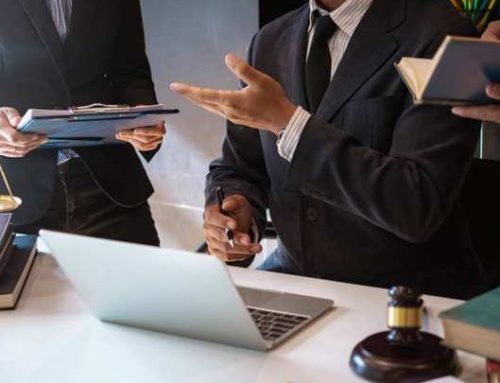 Legal AI Risks: Managing “Shadow AI” for Law Firms | DFC